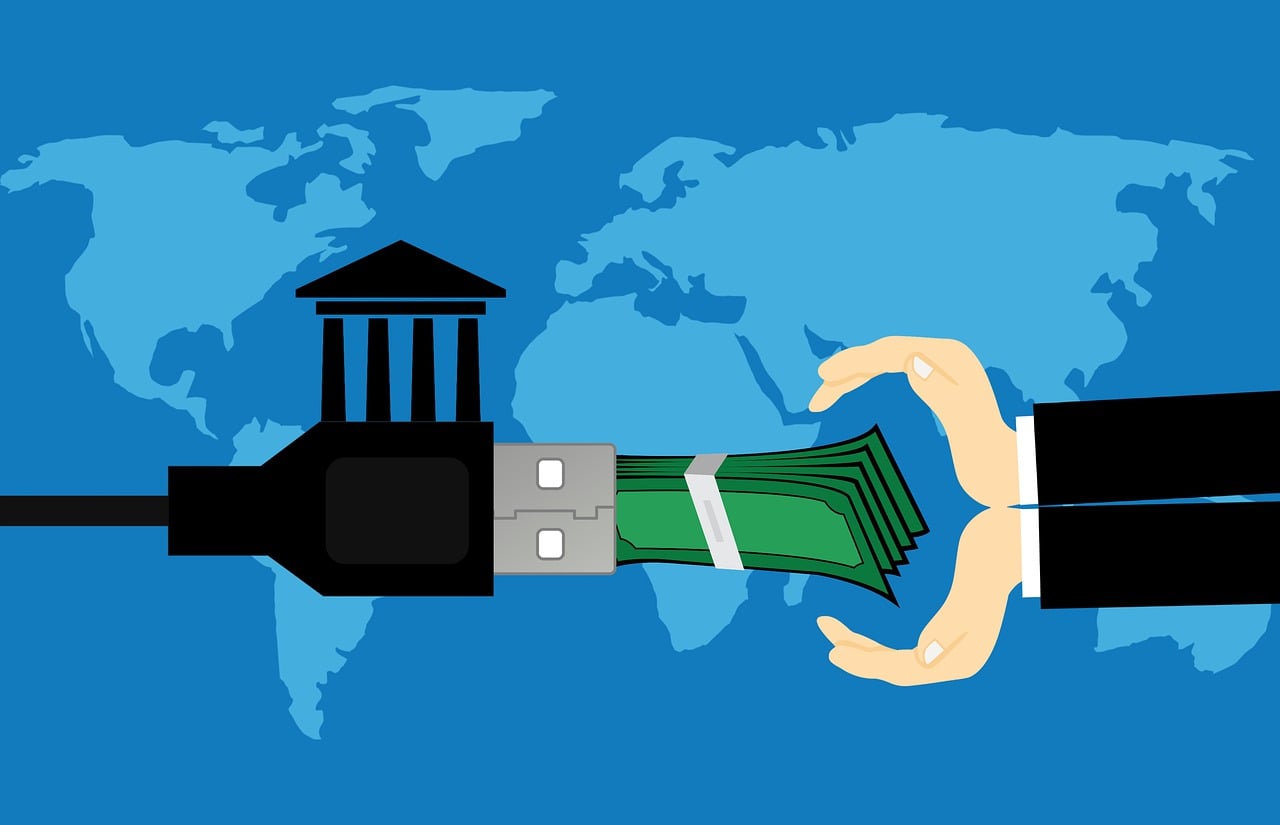 Can Funds Be Withdrawn to a Different Account Than the One Used for Deposit?