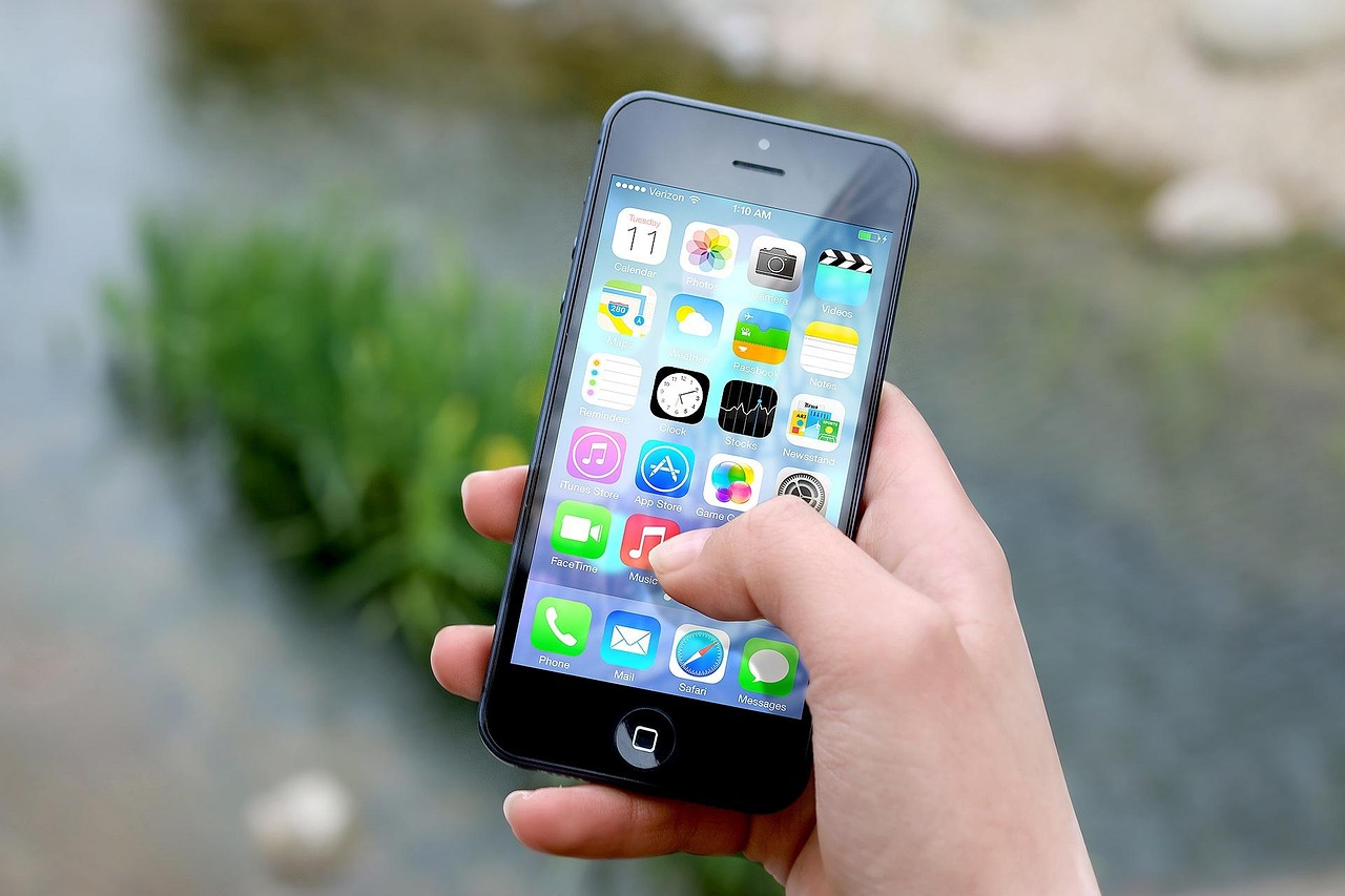 Which Permissions Do Betting Apps Really Need—and What to Deny